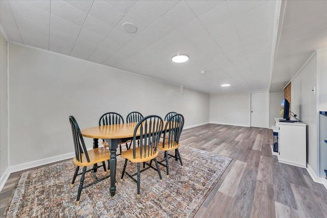 1846 Pineview DR, Glasgow, VA 24555