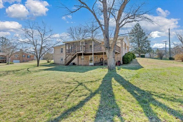 1846 Pineview DR, Glasgow, VA 24555