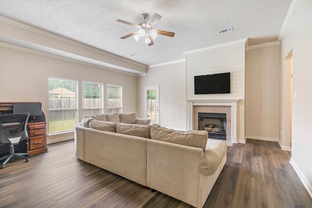 43193 Sycamore Bend Ave, Gonzales, LA 70737