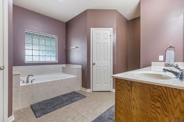 43193 Sycamore Bend Ave, Gonzales, LA 70737