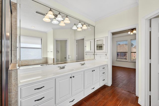 11151 Hunters Landing, Montgomery, TX 77356