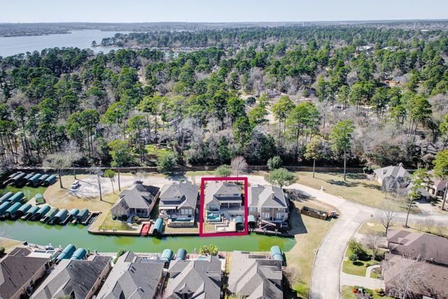 11151 Hunters Landing, Montgomery, TX 77356