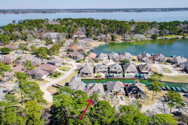 11151 Hunters Landing, Montgomery, TX 77356