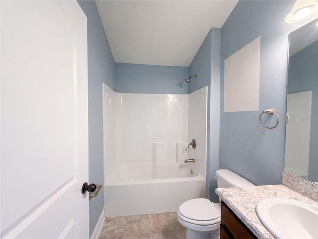 1229 LONGVILLE CIRCLE, Tavares, FL 32778