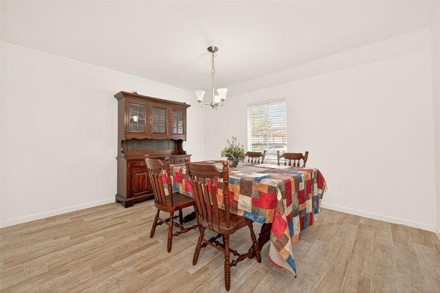 3815 Fernglade Drive, Houston, TX 77068