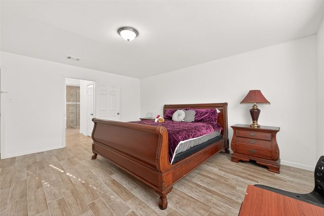 3815 Fernglade Drive, Houston, TX 77068