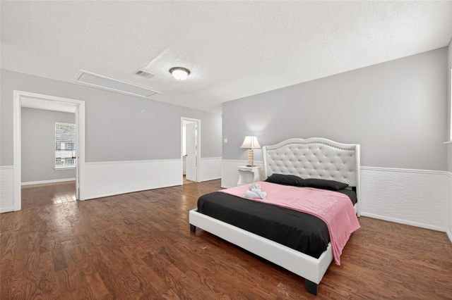 3815 Fernglade Drive, Houston, TX 77068