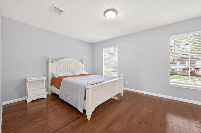 3815 Fernglade Drive, Houston, TX 77068