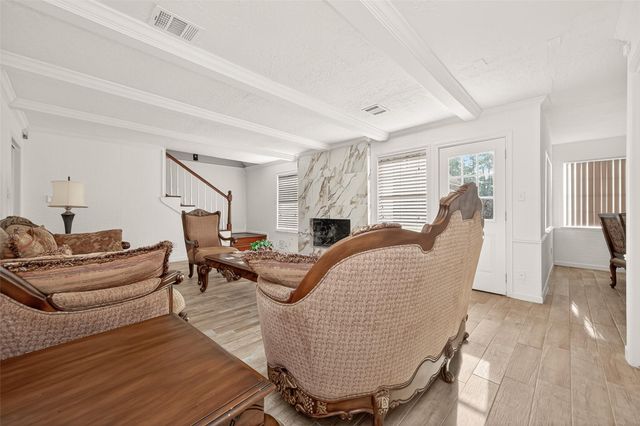 3815 Fernglade Drive, Houston, TX 77068