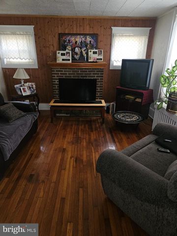 101 E THIRTY FIFTH ST, Wilmington, DE 19802