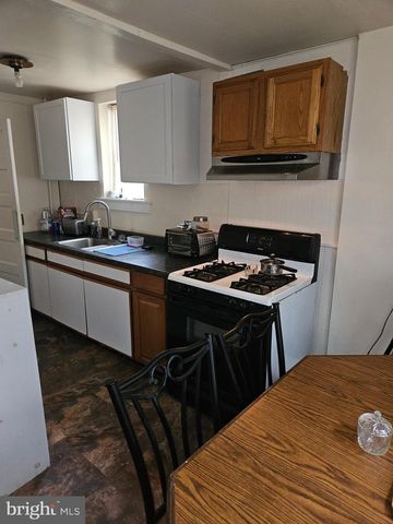 101 E THIRTY FIFTH ST, Wilmington, DE 19802