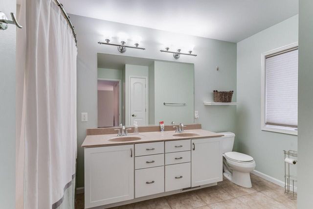 N5076 Wildflower LANE, West Salem, WI 54669