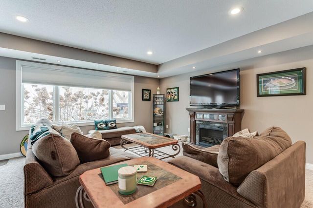 N5076 Wildflower LANE, West Salem, WI 54669