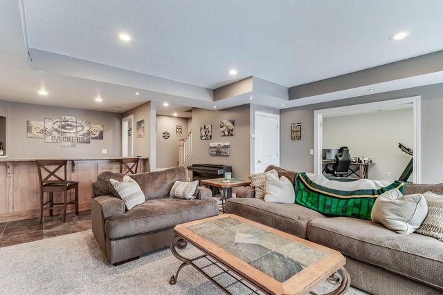 N5076 Wildflower LANE, West Salem, WI 54669