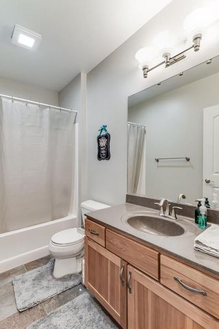 N5076 Wildflower LANE, West Salem, WI 54669