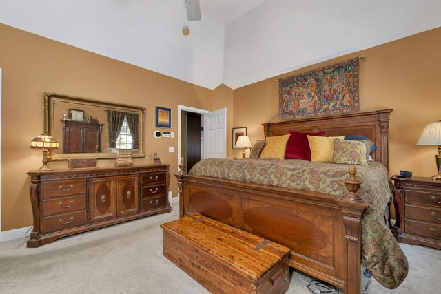 31 Longmeadow Drive, Brentwood, NH 03833