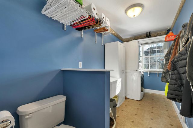 31 Longmeadow Drive, Brentwood, NH 03833