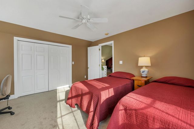 31 Longmeadow Drive, Brentwood, NH 03833