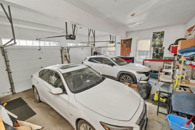 31 Longmeadow Drive, Brentwood, NH 03833