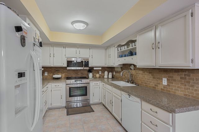 7351 Rolling River Pkwy, Nashville, TN 37221