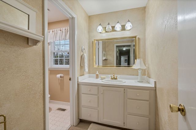 7351 Rolling River Pkwy, Nashville, TN 37221