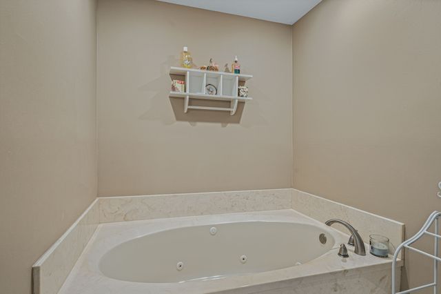 7351 Rolling River Pkwy, Nashville, TN 37221