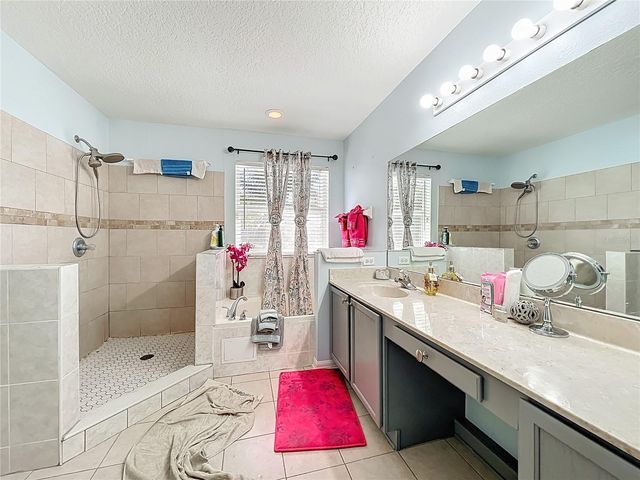 8016 EQUITATION COURT, Orlando, FL 32818