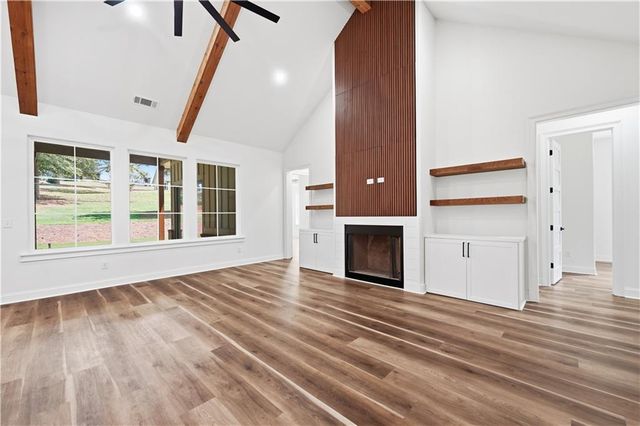 1652 Red Cedar Road, Commerce, GA 30530