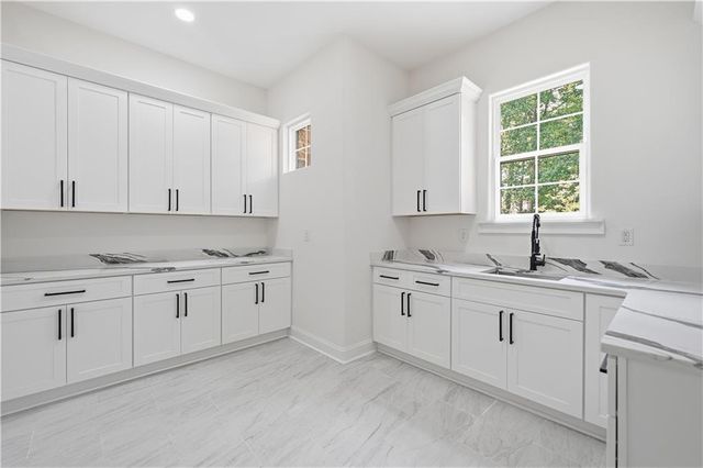 1652 Red Cedar Road, Commerce, GA 30530