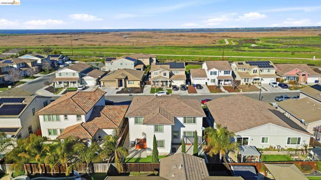 809 Bluestone Dr, Oakley, CA 94561