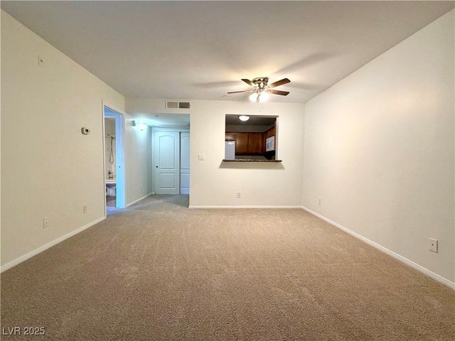 2130 Sealion Drive 106, Las Vegas, NV 89128