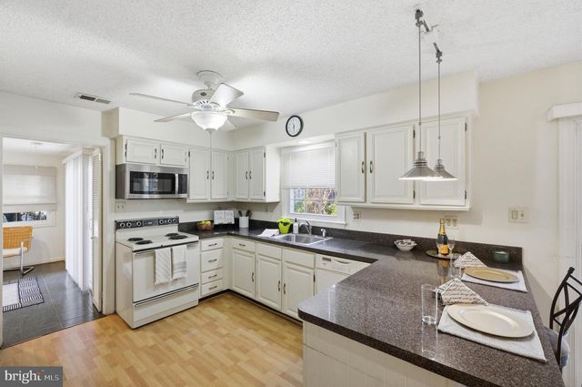 2612 QUIET WATER CV #24, Annapolis, MD 21401