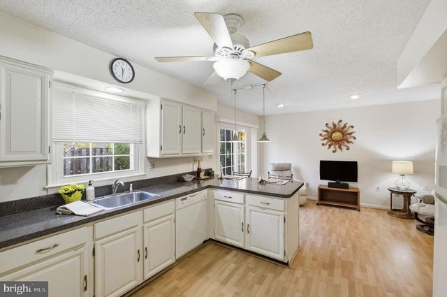 2612 QUIET WATER CV #24, Annapolis, MD 21401