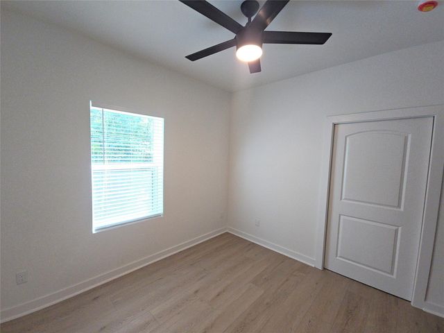 8101 Venus Street A, Houston, TX 77088