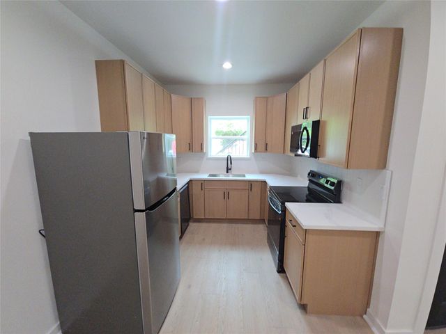 8101 Venus Street A, Houston, TX 77088