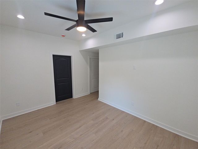 8101 Venus Street A, Houston, TX 77088