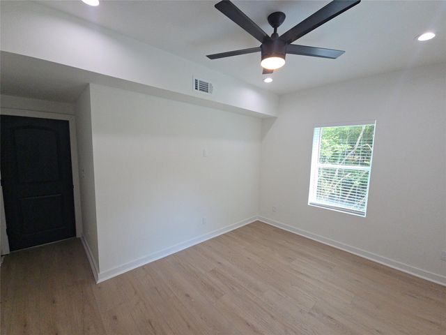 8101 Venus Street A, Houston, TX 77088