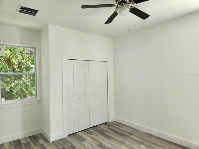 926 11TH AVENUE S, St Petersburg, FL 33705