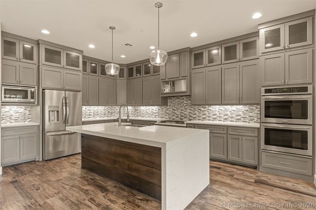 12719 S 4th Street, Jenks, OK 74037