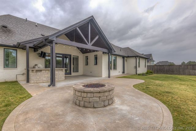 12719 S 4th Street, Jenks, OK 74037