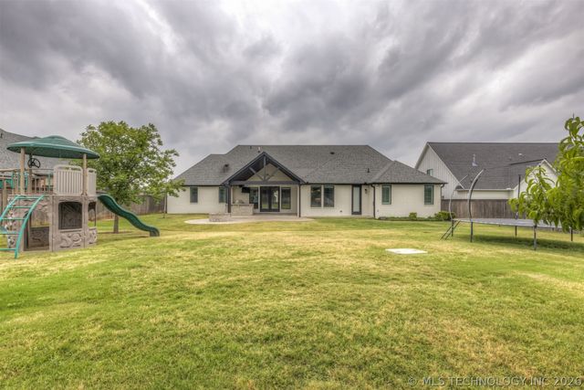 12719 S 4th Street, Jenks, OK 74037