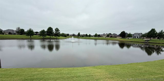 12719 S 4th Street, Jenks, OK 74037