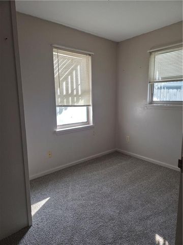 1711 Lockhart Lane, Osawatomie, KS 66064