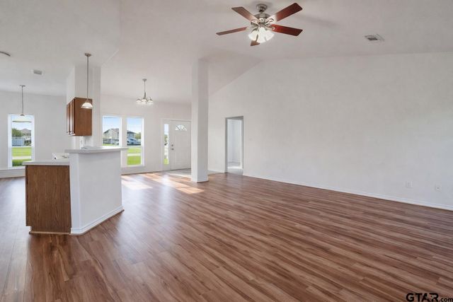 904 Mockingbird, Whitehouse, TX 75791