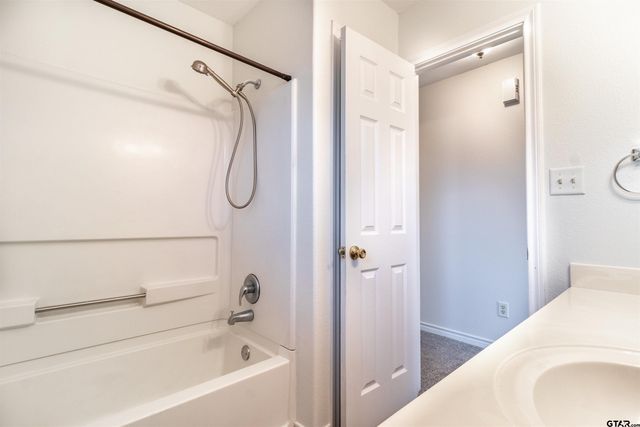 904 Mockingbird, Whitehouse, TX 75791