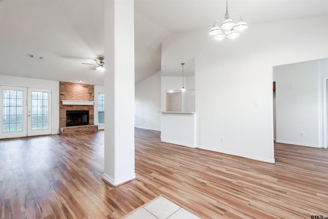 904 Mockingbird, Whitehouse, TX 75791