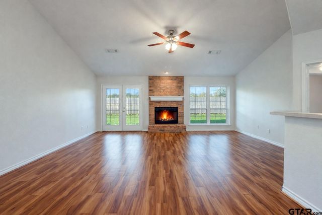 904 Mockingbird, Whitehouse, TX 75791