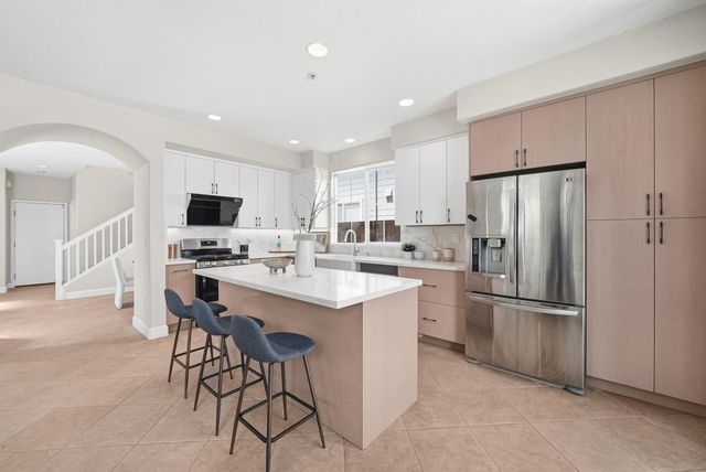 7325 Carter Avenue, Newark, CA 94560