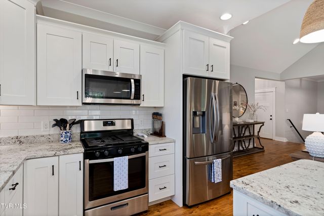 3441 Allison Meadows, Piney Flats, TN 37686