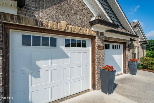3441 Allison Meadows, Piney Flats, TN 37686